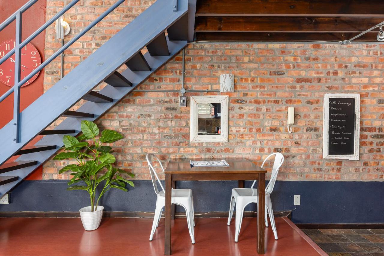 La Rhone Apartment *